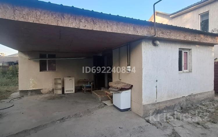 Отдельный дом · 2 комнаты · 55 м², мкр Теректы 40а — Таусогар за 180 000 ₸ в Алматы, Алатауский р-н — фото 2