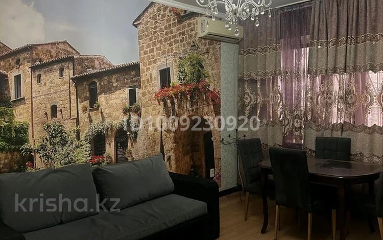 3-бөлмелі пәтер · 72 м² · 1/5 қабат, мкр Аксай-4 29 а — Момушылы Жубанова, бағасы: 53 млн ₸ в Алматы, Ауэзовский р-н — фото 2