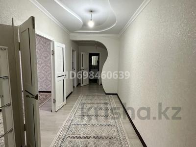 2-комнатная квартира, 75 м², 2/5 этаж помесячно, 19-й мкр 14/3 за 180 000 〒 в Актау, 19-й мкр