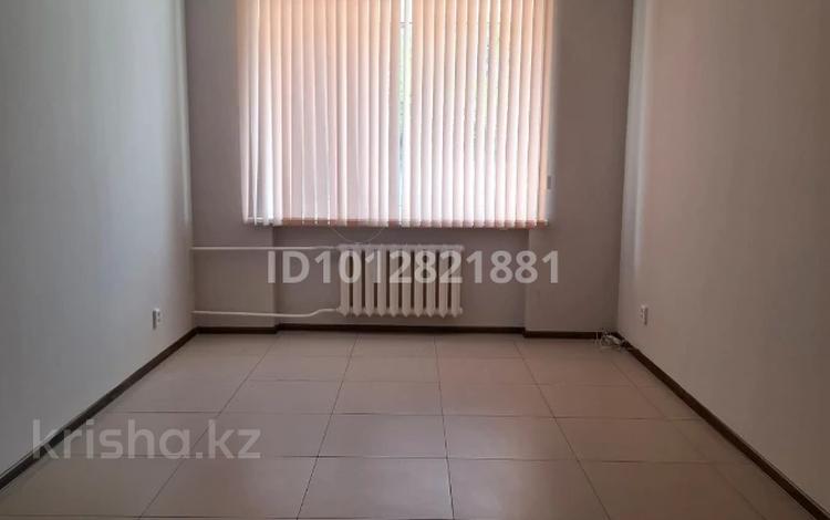 Офисы · 19 м² за 85 500 ₸ в Павлодаре — фото 2