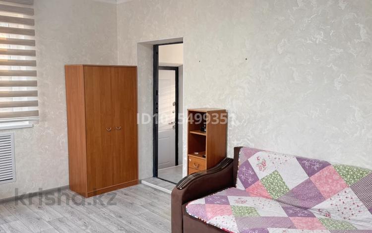 1-бөлмелі пәтер · 45 м² · 1/1 қабат, Макатаева 273, бағасы: 120 000 ₸ в Узынагаш — фото 2