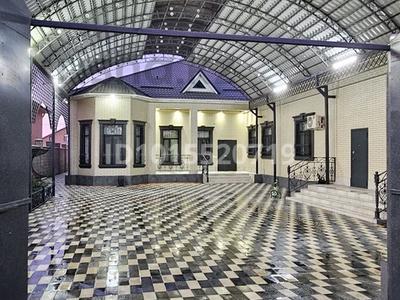 Жеке үй · 9 бөлме · 300 м² · 10 жүзд., Мкр. Арай, ул. Каргалы 27 — Мкр. Арай (остров), бағасы: 120 млн ₸ в 