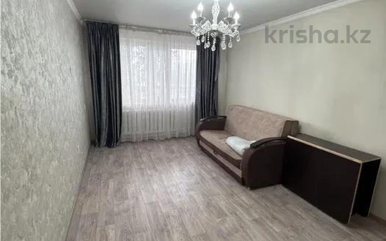 2-комнатная квартира · 44 м² · 1/5 этаж, Майкудук, 2 квартал 24 за 12 млн ₸ в Караганде, Алихана Бокейханова р-н — фото 2