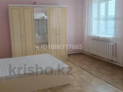 Отдельный дом · 3 комнаты · 150 м², КенесарыХан 28 — Школа 2 за 140 000 〒 в Караоткеле