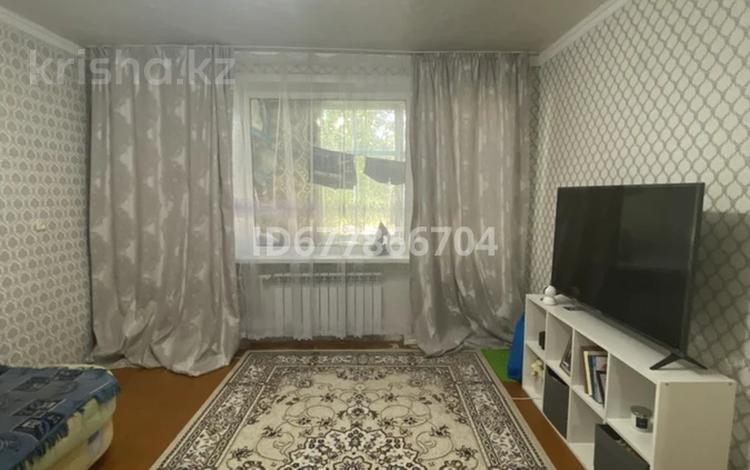 2-комнатная квартира, 50 м², Абая 60