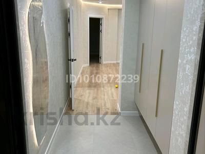 3-комнатная квартира · 83 м² · 4/7 этаж, Илияса Есенберлина 14, 34/7 — Утепова за 300 000 〒 в Усть-Каменогорске