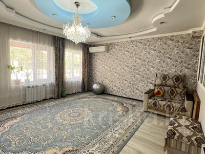 4-бөлмелі пәтер · 153 м² · 1/5 қабат, 13-ш/а. 45, бағасы: 35 млн ₸ в Актау, 13-й мкр