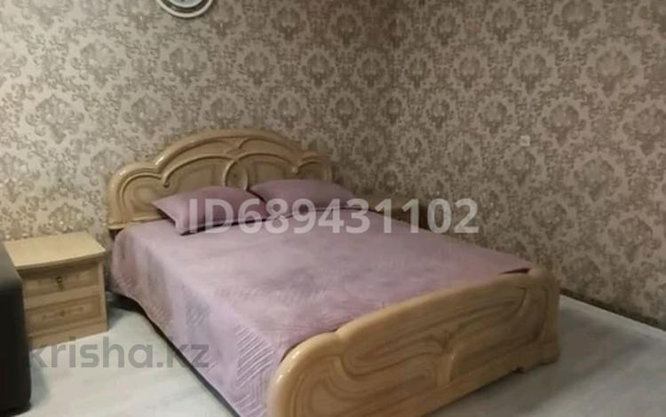 1-комнатная квартира · 38 м² · 2 этаж, Шакарима 35 за 12 000 ₸ в Семее — фото 4
