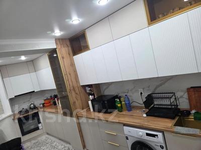 3-бөлмелі пәтер · 72 м² · 3/5 қабат, 13-ш/а. 27, бағасы: 26 млн ₸ в Актау, 13-й мкр