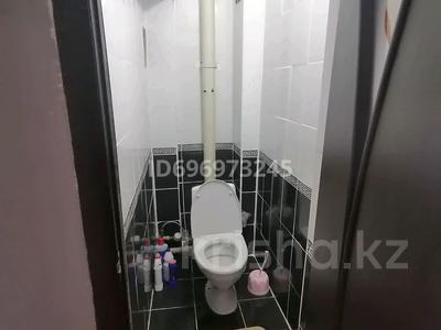 3-бөлмелі пәтер · 70 м² · 5/5 қабат, 4 микрорайон 42 — Школа Омг, бағасы: 29 млн ₸ в Конаеве