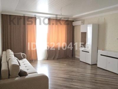 Продажа квартир в Актюбинской обл.: 3-комнатная квартира · 122.5 м² · 9/10 этаж, мкр. Алтын орда, Пр. Алии Молдагуловой — Гипермаркет Дина за 50 млн 〒 3-комнатная квартира · 122.5 м² · 9/10 этаж, мкр. Алтын орда, Пр. Алии Молдагуловой — Гипермаркет Дина за 50 млн 〒 в Актобе