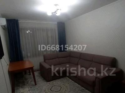 3-комнатная квартира, 67.2 м², 2/5 этаж, мкр Кунаева 9 за 22 млн 〒 в Уральске, мкр Кунаева