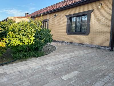 Дача · 2 комнаты · 85 м² · 20 сот., мкр Береке, Энергетика — Бугорки за 24.3 млн 〒 в Атырау