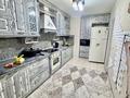 3-комнатная квартира · 95 м² · 2/9 этаж, мкр Аккент 12 за 350 000 ₸ в Алматы, Алатауский р-н — фото 9