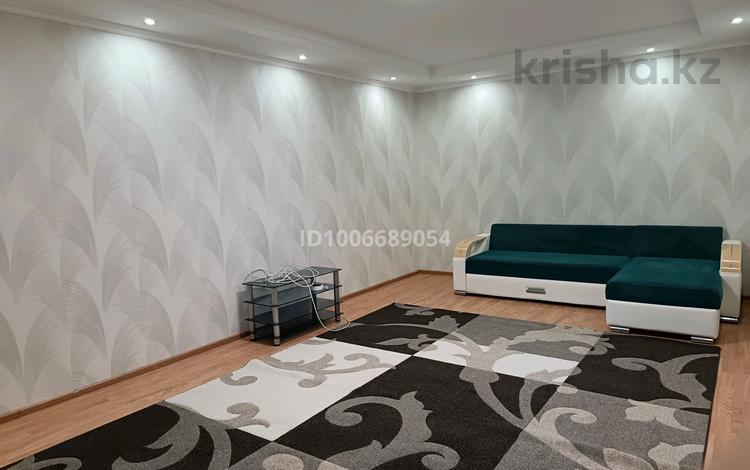 1-комнатная квартира · 70 м² · 2/5 этаж, Жургенова 58 — Напротив синписи за 150 000 〒 в Актобе, мкр. Курмыш — фото 2