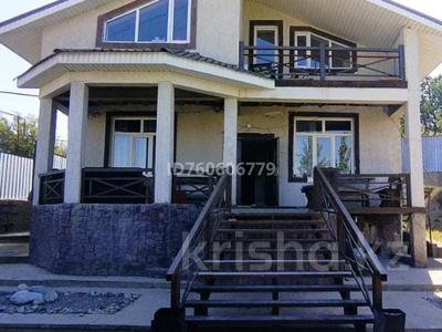 Отдельный дом · 5 комнат · 185 м² · 12 сот., мкр Таусамалы жазира 92 — 188 школа гимназия за 100 млн 〒 в Алматы, Наурызбайский р-н