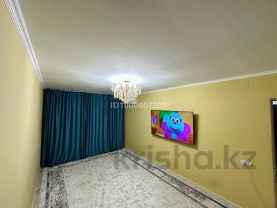 Пәтерлер в Атырауской обл.: 3-бөлмелі пәтер · 63 м² · 1/5 қабат, Зейнолла Гумарова 9 — Beer House Bavarius, бағасы: 17.5 млн 〒 3-бөлмелі пәтер · 63 м² · 1/5 қабат, Зейнолла Гумарова 9 — Beer House Bavarius, бағасы: 17.5 млн 〒 в Атырау, мкр Авангард-4