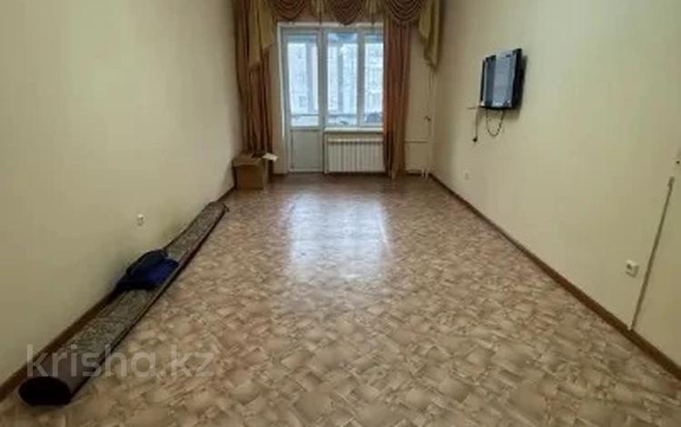 2-комнатная квартира · 67.5 м² · 1/9 этаж, Авиагородок за 16.5 млн ₸ в Актобе, мкр Авиагородок — фото 2
