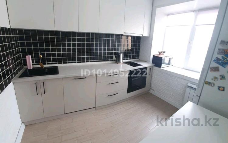 2-комнатная квартира · 50.5 м² · 1/4 этаж, энтузиастов 11 — куленовка за 25 млн ₸ в Усть-Каменогорске, Ульбинский — фото 2