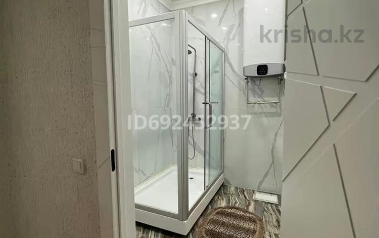 3-бөлмелі пәтер · 114 м² · 9/9 қабат, Жумабаева 58 — Цум, бағасы: 65 млн ₸ в Семее — фото 2