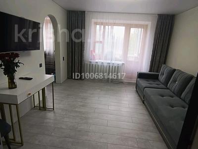 3-комнатная квартира · 86 м² · 3/5 этаж, Микрорайон дорожник 75 — Калинена за 30 млн 〒 в 