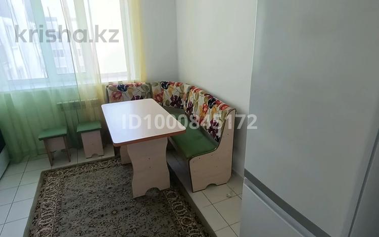 2-комнатная квартира · 55 м², мкр Дарабоз за 220 000 ₸ в Алматы, Алатауский р-н — фото 2