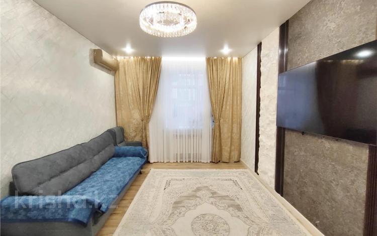 3-комнатная квартира · 89.7 м² · 1/5 этаж, мкр Юго-Восток, Муканова — Школа-лицей №101, Детский сад "БалаКай", Частный ясли-сад-школа "Лесок", ТЦ "Мечта" за 45.5 млн ₸ в Караганде, Казыбек би р-н — фото 2