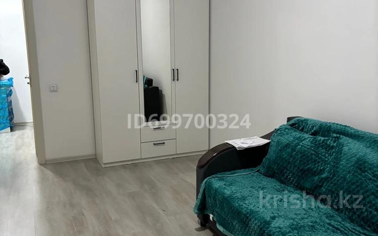1-бөлмелі пәтер · 45 м² · 2/12 қабат, мкр Акбулак, Дарабоз 1-83, бағасы: ~ 30 млн ₸ в Алматы, Алатауский р-н — фото 2