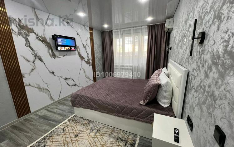 1-бөлмелі пәтер · 40 м² · 8/9 қабат, мкр 11 100, бағасы: 13 000 ₸ в Актобе — фото 2