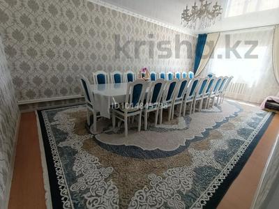 Отдельный дом · 5 комнат · 180 м² · 10 сот., Досхожин 9 за 23 млн ₸ в 
