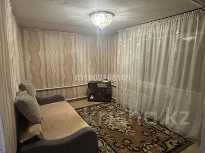2-комнатная квартира · 49 м² · 3/3 этаж, Абылай Хан 42 за 5 млн ₸ в Уштобе