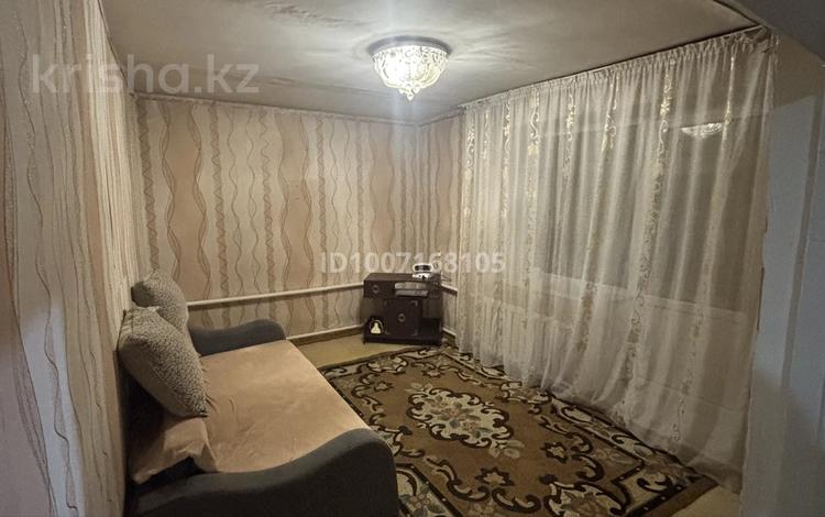 2-комнатная квартира · 49 м² · 3/3 этаж, Абылай Хан 42 за 5 млн ₸ в Уштобе — фото 2