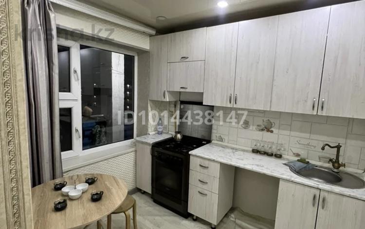 3-комнатная квартира · 57 м² · 5/5 этаж, 5-й мкр 23 за 130 000 ₸ в Актау — фото 3