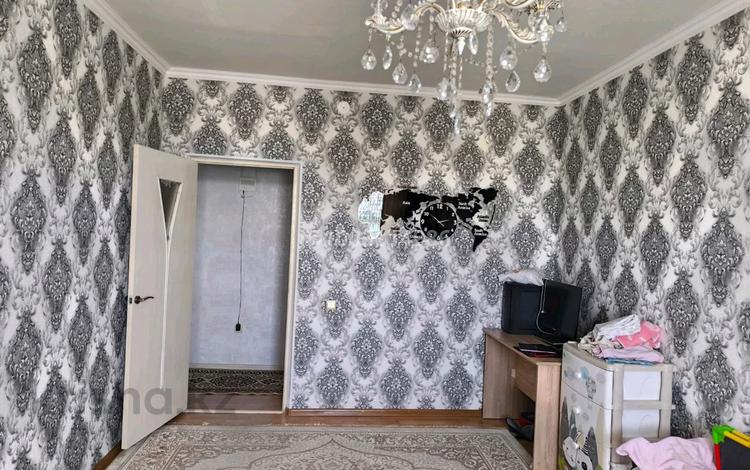 2-бөлмелі пәтер · 55 м² · 4/5 қабат, мкр Асар 21 — Жаңа ғасыр кафесі мен Сымбат магазинның қиылысы. 5 этажды жасыл үйлер, бағасы: 25 млн ₸ в Шымкенте, Абайский р-н — фото 15