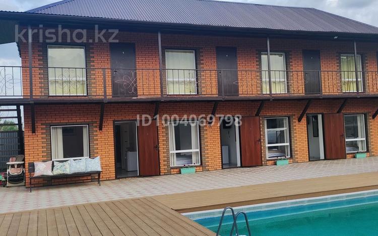 Жеке үй · 1 бөлме · 30 м², Мерей 4А — Маг. Арман за кольцом, бағасы: 30 000 ₸ в Бурабае — фото 22