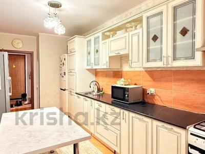 3-бөлмелі пәтер · 85 м² · 1/6 қабат, Тюленина 6, бағасы: 33 млн ₸ в Уральске