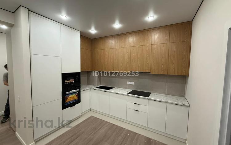 3-комнатная квартира · 56 м² · 1/6 этаж, мкр Нуркент 9 за 350 000 ₸ в Алматы, Алатауский р-н — фото 2