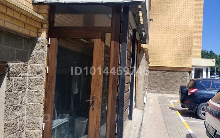 Свободное назначение · 152 м² за 500 000 ₸ в Караганде, Казыбек би р-н — фото 2