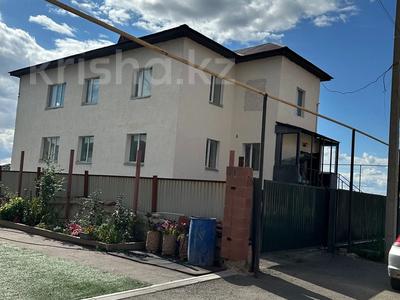 Отдельный дом · 7 комнат · 465.9 м² · 10 сот., С- 900 2 за 70 млн 〒 в Астане