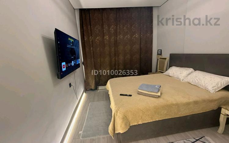 2-комнатная квартира · 48 м² · 4/12 этаж, мкр Тастак-1, Райымбека 348/1 к1-7 — Ташкенская Петрова за 18 000 ₸ в Алматы, Ауэзовский р-н — фото 2