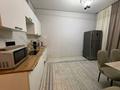 2-комнатная квартира · 48 м² · 4/12 этаж, мкр Тастак-1, Райымбека 348/1 к1-7 — Ташкенская Петрова за 18 000 ₸ в Алматы, Ауэзовский р-н — фото 9