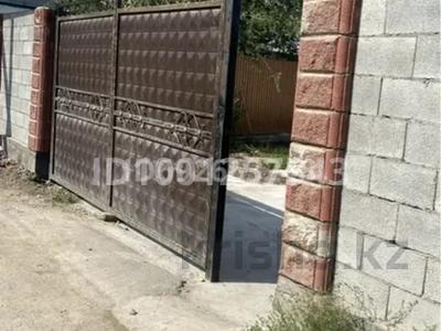 Продажа домов и дачи в Алматы: Отдельный дом · 5 комнат · 120 м² · 6 сот., мкр Шанырак-2, Искакова 95 за 32 млн 〒 Отдельный дом · 5 комнат · 120 м² · 6 сот., мкр Шанырак-2, Искакова 95 за 32 млн 〒 в Алматы, Алатауский р-н