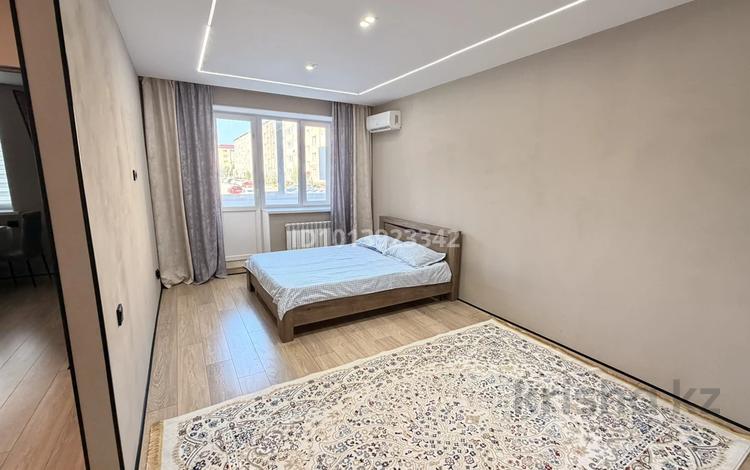 1-бөлмелі пәтер · 52 м² · 1/5 қабат, Алтын орда ш/а. 25А, бағасы: 13 000 ₸ в Актобе, мкр. Алтын орда — фото 2