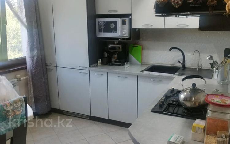 5-комнатная квартира · 138.4 м² · 5/5 этаж, Жангельдина — Макатаева за 86 млн ₸ в Алматы, Медеуский р-н — фото 2