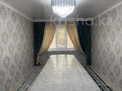 4-комнатная квартира · 74.9 м² · 1/5 этаж, мкр Акбулак 26 — На против бани Сан-Дель за 20 млн ₸ в Таразе