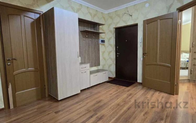 2-бөлмелі пәтер, 64 м², 11/12 қабат, Рыскулбекова, бағасы: 42 млн 〒 в Алматы, Бостандыкский р-н — фото 2