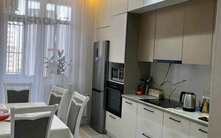 3-комнатная квартира · 95 м² · 8/15 этаж, Сагадат Нурмагамбетов 19, 21, 21/1 за 63 млн ₸ в Астане, Алматы р-н — фото 2
