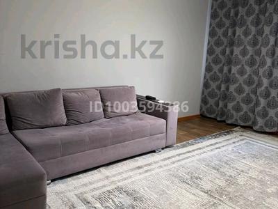 2-комнатная квартира · 61 м² · 7/9 этаж, мкр Аксай-5 за 280 000 ₸ в Алматы, Ауэзовский р-н