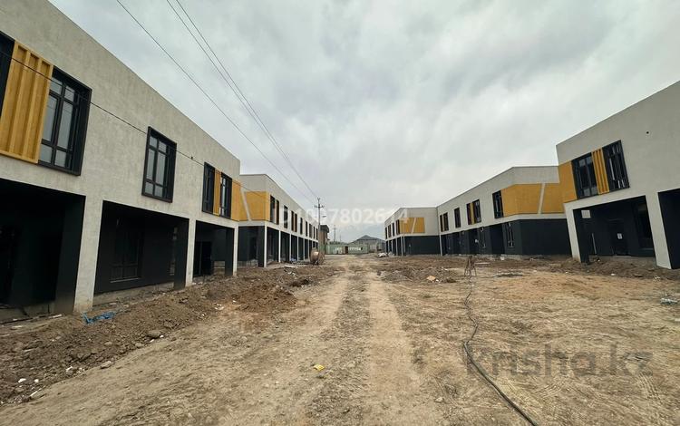 3-бөлмелі пәтер · 69.5 м² · 2/2 қабат, Дулати 1в, бағасы: 24 млн ₸ в Туздыбастау (Калинино) — фото 2