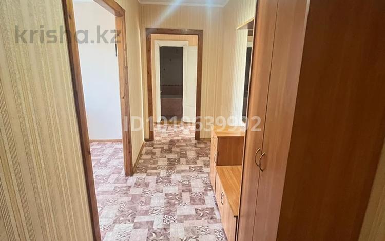 3-бөлмелі пәтер · 68 м² · 8/9 қабат, кустанайская 1б, бағасы: 30 млн ₸ в Семее — фото 2